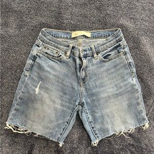 Gap Best Girlfriend Mid Rise Blue Jean Shorts Size 25